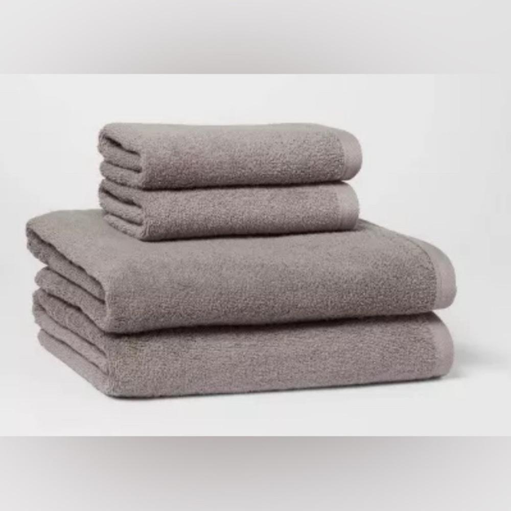 New 4pk Antimicrobial Assorted Bath and Hand Towel Set Gray - Room Essentials
